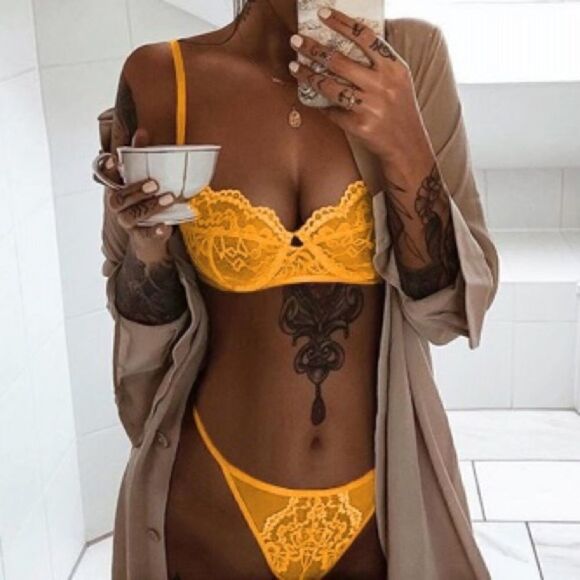 Yellow Blossom Bra & Thong Lingerie Set - Picture 2 of 12